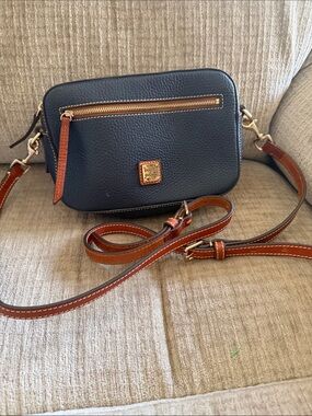 Dooney and Bourke navy and brown camera bag detachable strap